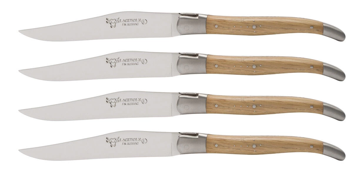 Laguiole En Aubrac Shepherd's Cross Steakmes 11,5 Cm Eikenhout 4 Stuks 1 Laguiole En Aubrac Shepherd's Cross Steakmes 11,5 Cm Eikenhout 4 Stuks