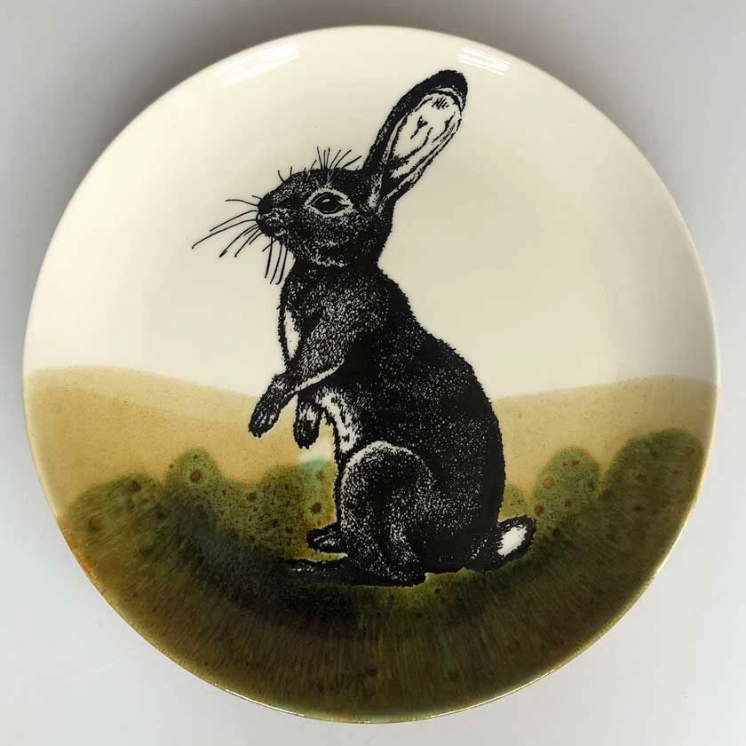 Duro Hunting Rabbit Serveerschaal 38 Cm Aardewerk 1 Duro Hunting Rabbit Serveerschaal 38 Cm Aardewerk